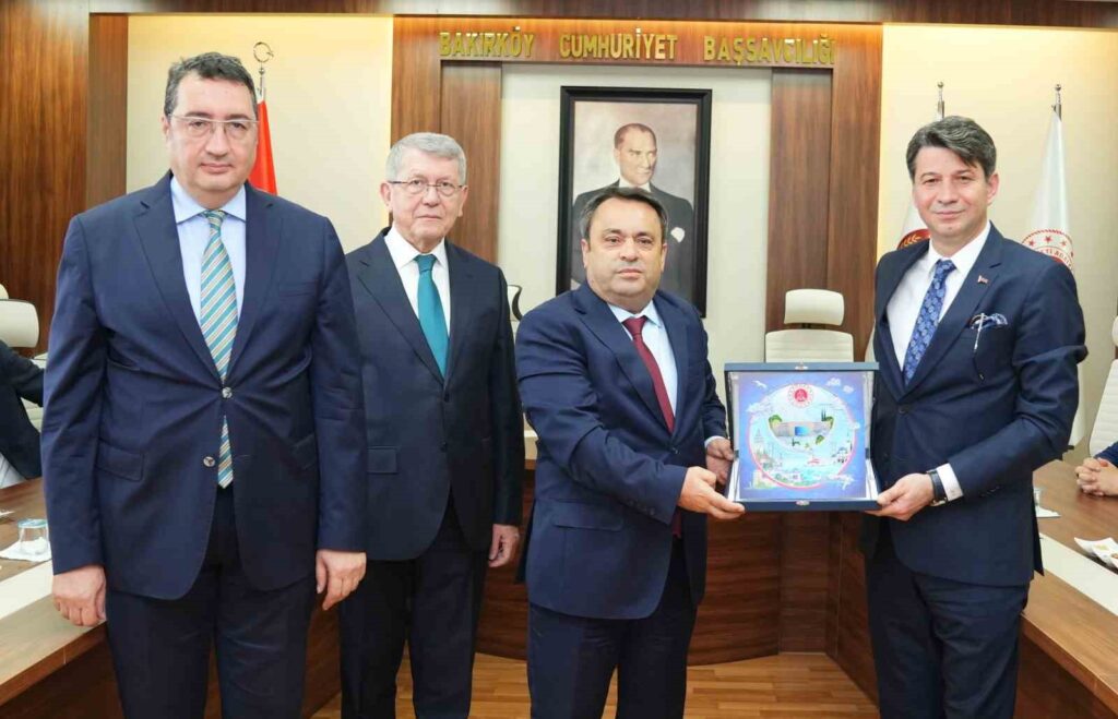 Farewell ceremony for public prosecutors appointed to new duty stations from Bakırköy Courthouse