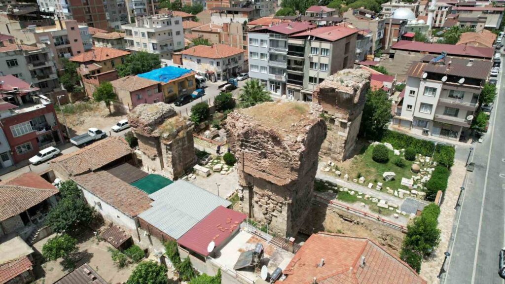 On the way to becoming a city of culture, Alaşehir