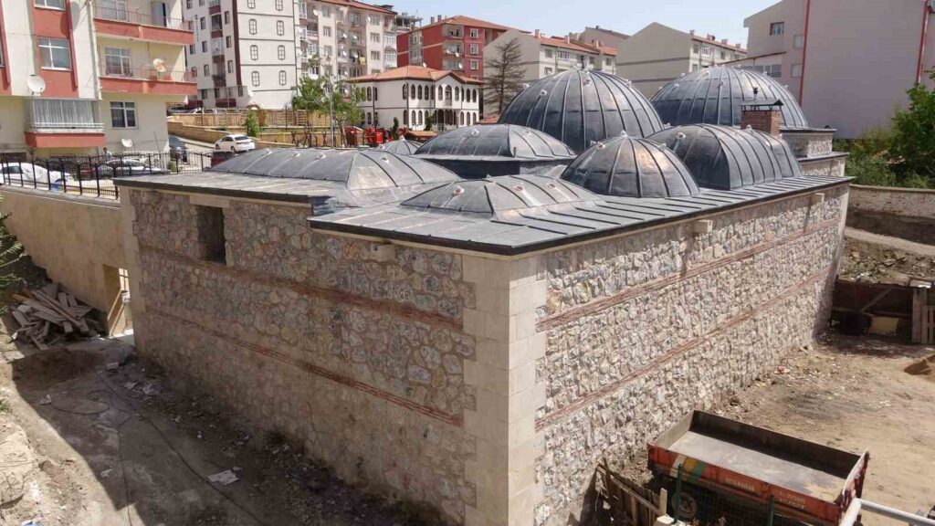 Restoration of a 200-year-old historical bathhouse in Yozgat is nearing completion