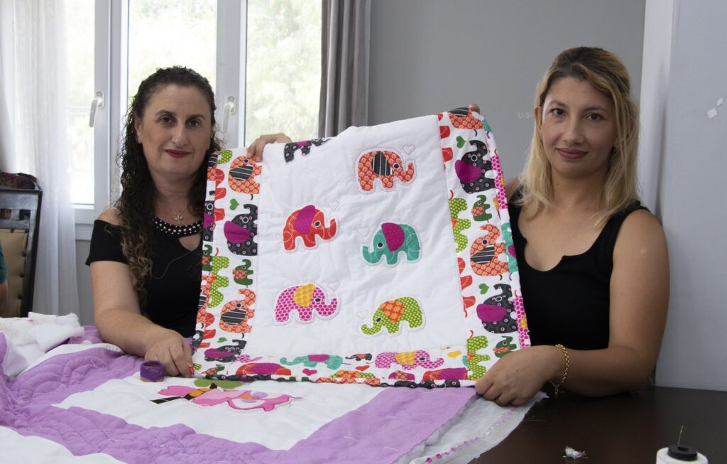 Women are turning old fabrics into economic gain