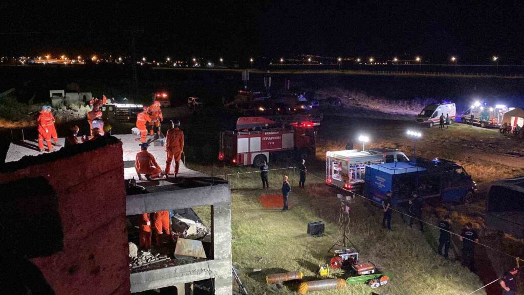 Earthquake drill in Erzincan that resembles reality.