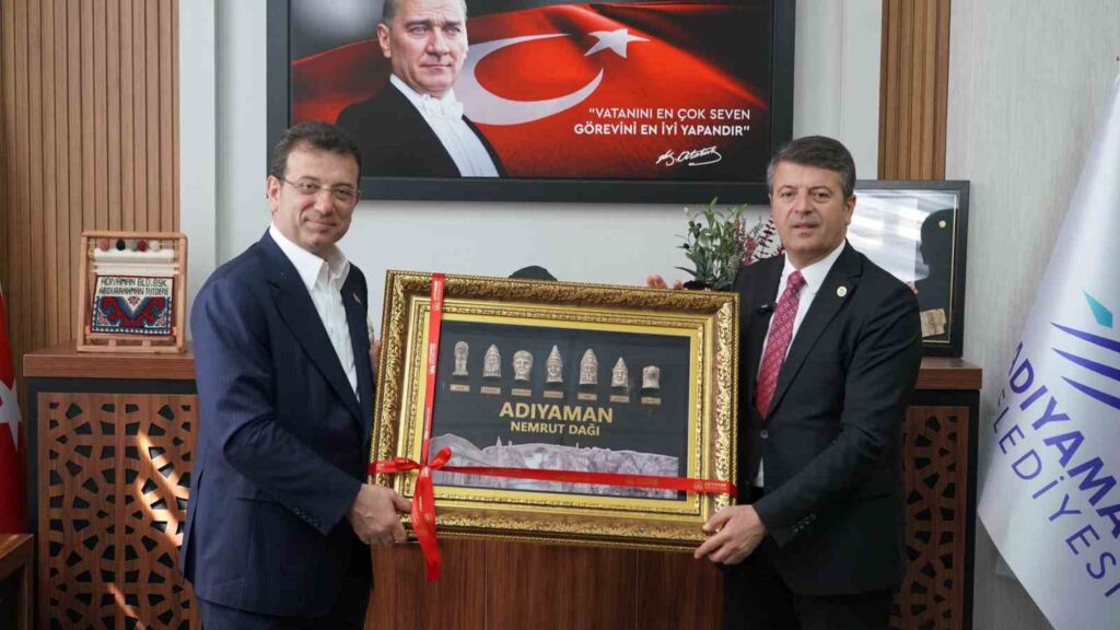 Istanbul Metropolitan Municipality Mayor İmamoğlu visited Adıyaman Municipality.