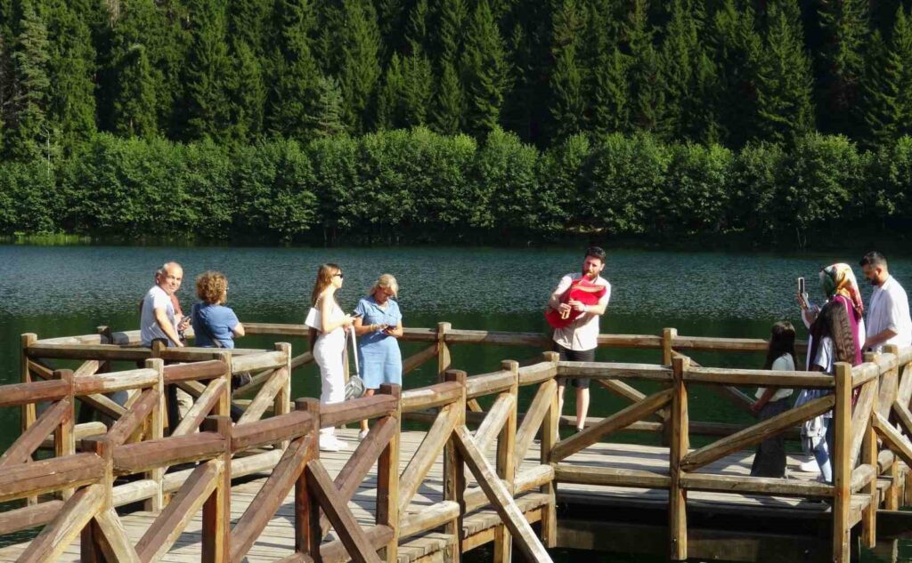 The peaceful stop of Artvin: Şavşat Karagöl