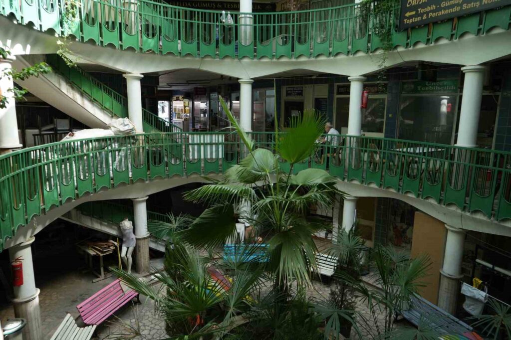 The undiscovered inn of Bursa draws attention with its architecture.