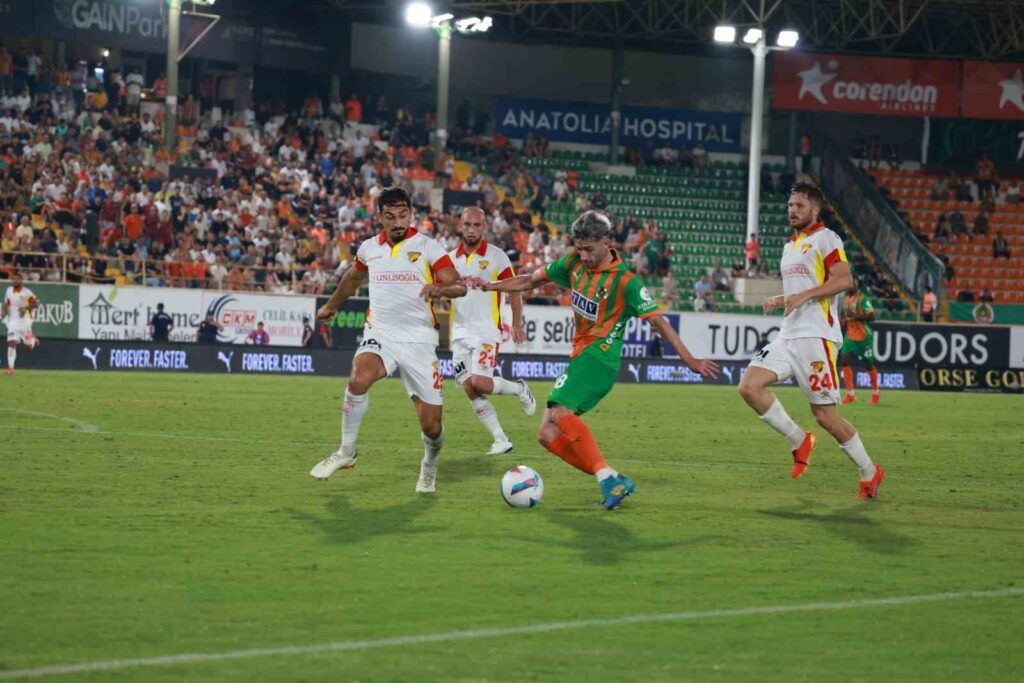 Trendyol Super League: Corendon Alanyaspor: 1 – Göztepe: 1 (Match result)