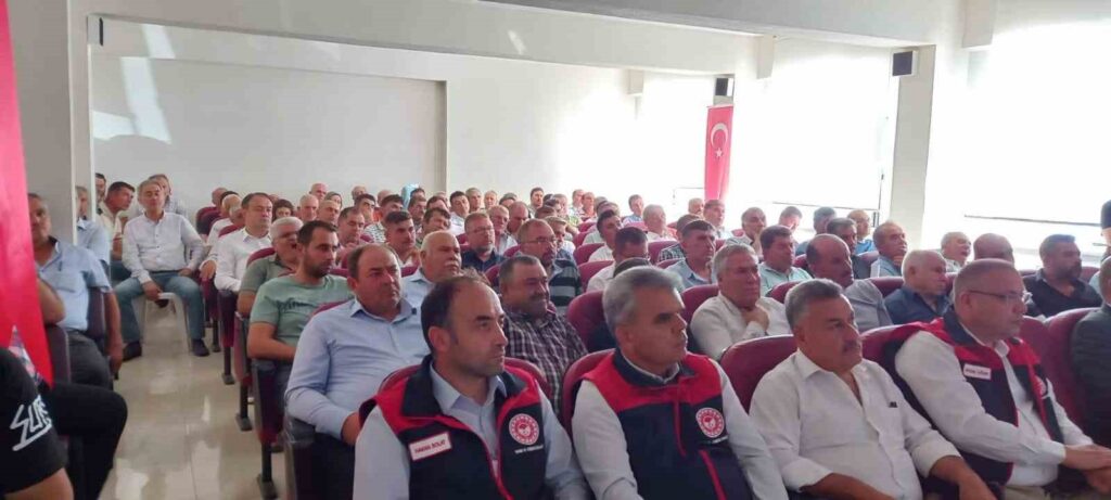 A new support model was explained to producers in Buldan.