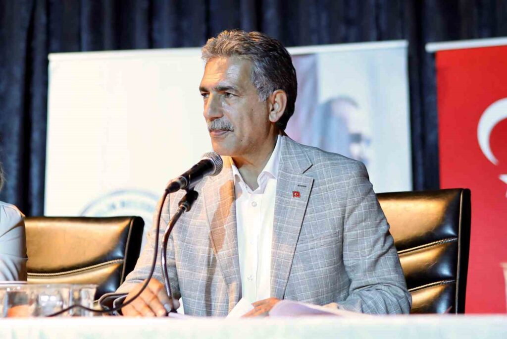 The budget of Gemlik Municipality is 1 billion lira.
