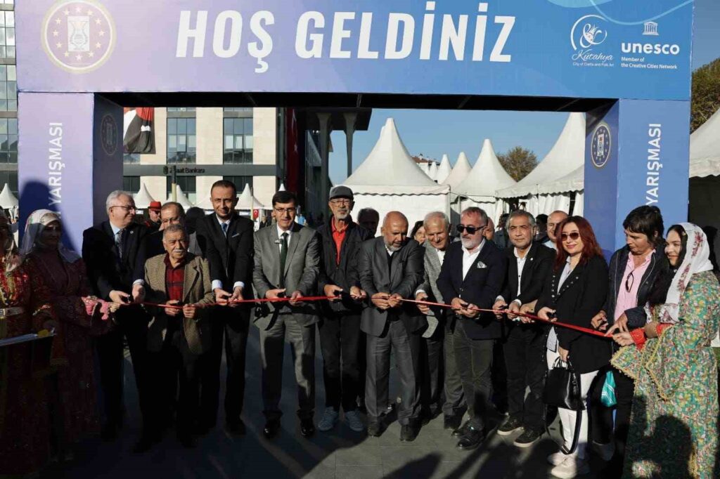 The excitement of ‘local culture, art, and craft days’ in Kütahya.