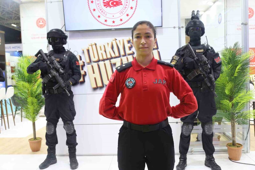 The Gendarmerie Commando Special Operations Command teams are impressive with their exceptional skills.