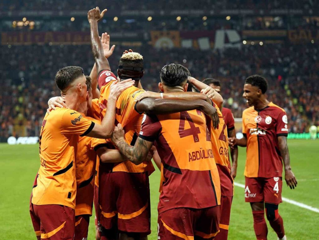 The goal is 3 points in the derby for Galatasaray.