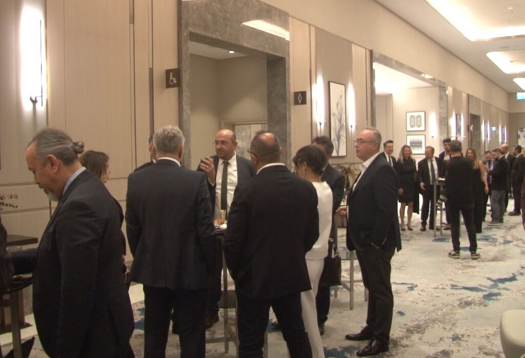 Insurance and Reinsurance Brokers celebrated their 30th anniversary.