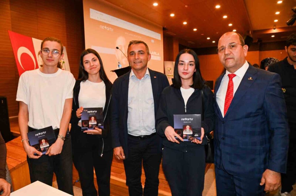 Manavgat Municipality provides ‘Digital Classroom’ support to YKS students.